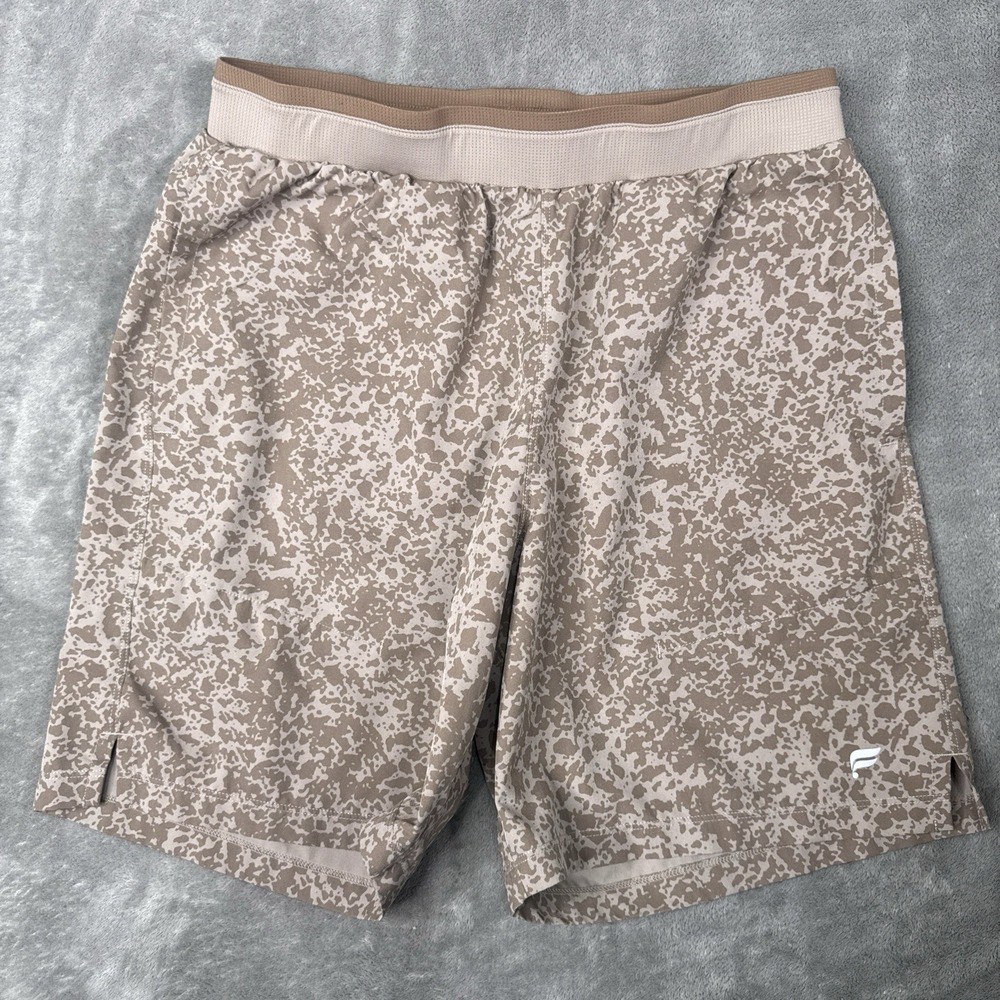 Fabletics Mens Size‎ Medium The Fundamental Short II 7" Brutalist Khaki Unlined